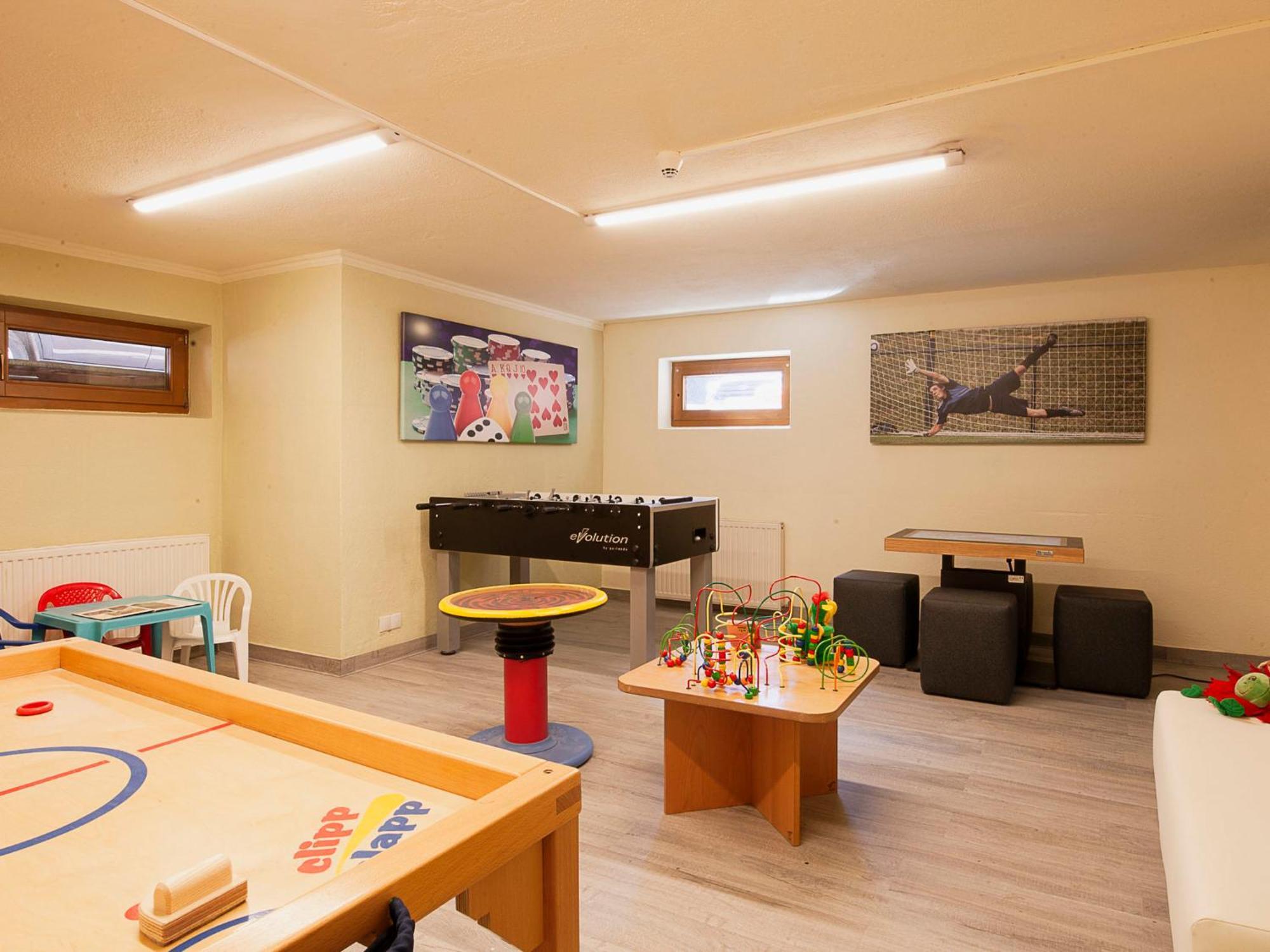 Apartment Falkner-11 By Interhome Oberlaengenfeld Екстер'єр фото